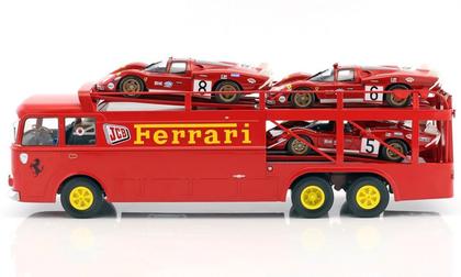 FERRARI RACING TRANSPORTER 
