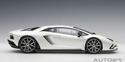 LAMBORGHINI AVENTADOR S