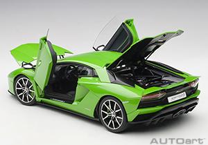 LAMBORGHINI AVENTADOR S