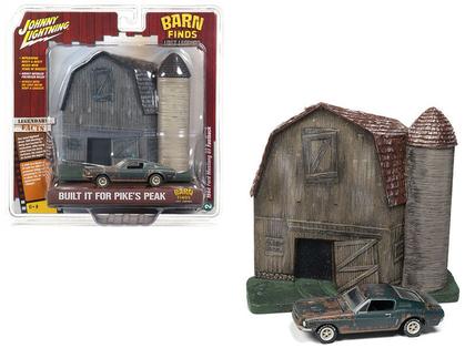 Ford Mustang GT 1968 (Unrestored) with "Barn Finds" Resin Facade Diorama "Lost Legend"
