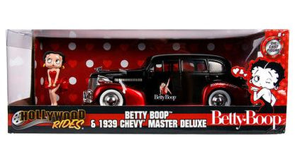 Chevrolet Master Deluxe 1939 with Betty Boop Figure