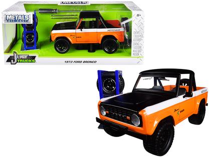 Ford Bronco 1973 with Extra Wheels