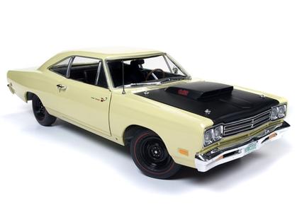 Plymouth Road Runner 1969.5 "Class of 69"