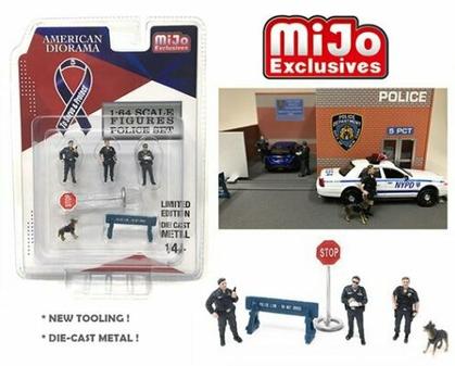 Set of 6 Figures "Police"
