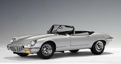 Jaguar E-Type Roadster Series III V12