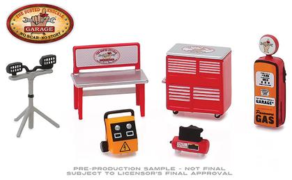 "Busted Knuckle" Shop Tool Accessories Pack Shop Tool Accessories Series 1