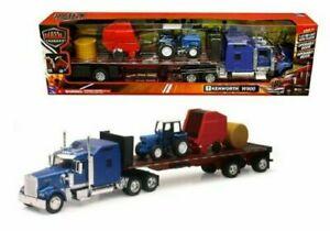 Kenworth W900 with GrassTrailer and Tractor *Camion rouge, pas bleu*