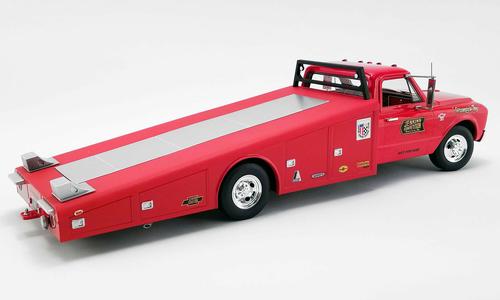 CHEVROLET C30 1967 "GRUMPY JENKINS" RAMP TRUCK