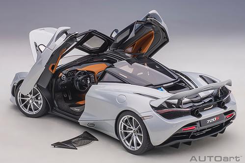 McLAREN 720S