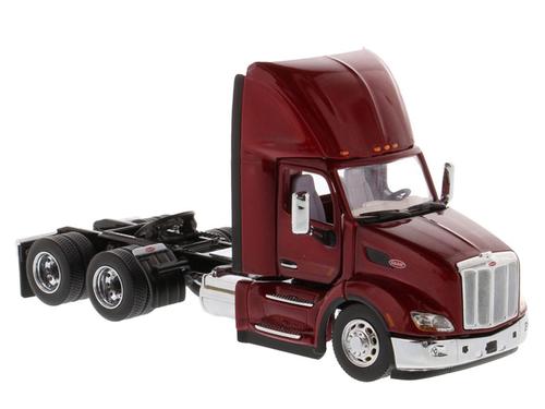 Peterbilt 579 Day Cab Tractor  