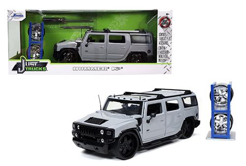 Hummer H2 with Extra Wheels