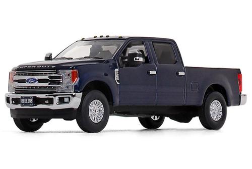 Ford Super Duty F-250 Crew Cab Pickup