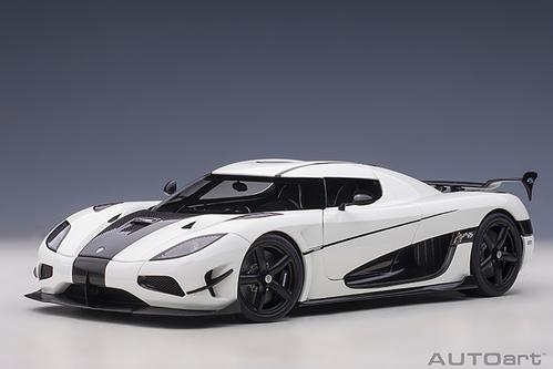 KOENIGSEGG AGERA RS
