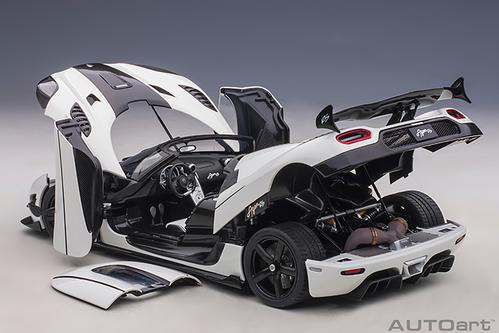 KOENIGSEGG AGERA RS