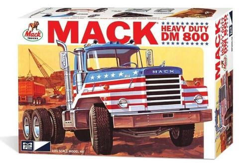 Mack DM800 Semi Tractor Plastic Model Kit 