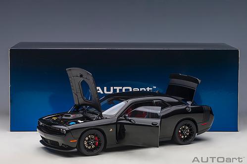 DODGE CHALLENGER 392 HEMI SCAT PACK SHAKER 2018