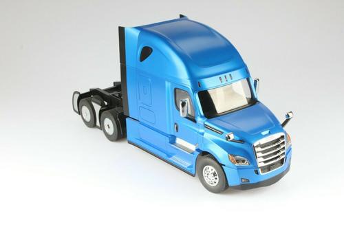 Freightliner Cascadia Blue 1:16 &quot;Téléguidé&quot; 2.4Ghz