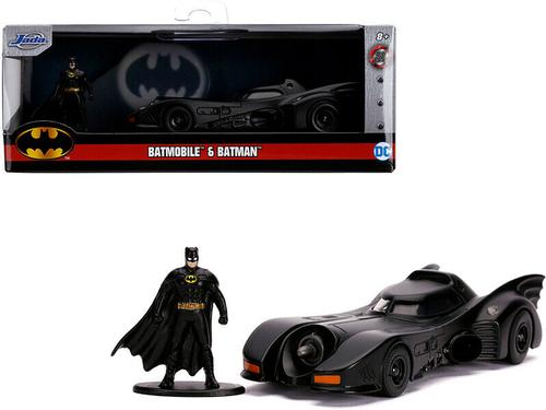 1989 Batmobile &amp; Batman Figurine 1/32