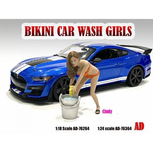 1:18 Bikini Car Wash Girl - Cindy Figure