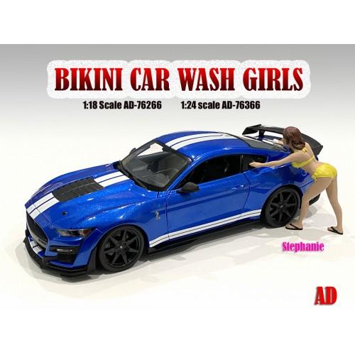 1:18 Bikini Car Wash Girl - Stephanie Figurine
