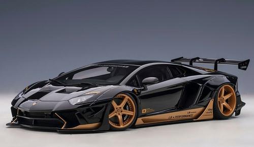 Lamborghini Aventador Liberty Walk LB-WORKS
