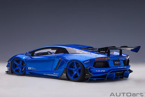 LAMBORGHINI AVENTADOR "LIBERTY WALK LB-WORKS" 