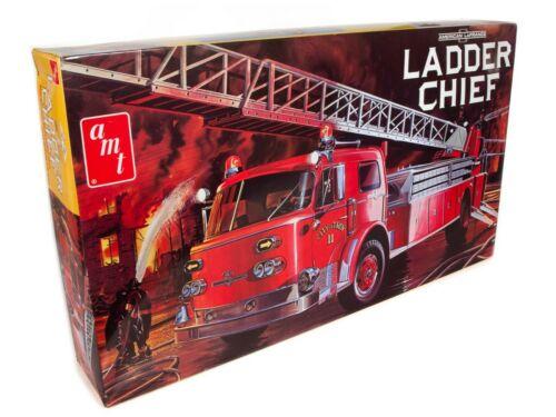 AMERICAN LAFRANCE LADDER CHIEF FIRE TRUCK *Model kit*