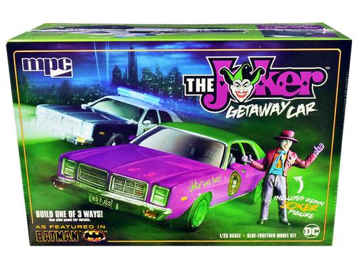 1977 Dodge Monaco with Joker Resin Figurine Batman 3-in-1 Kit 1:25