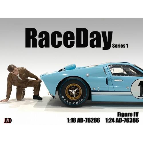 Figurine Race Day IV - Figure 1/18