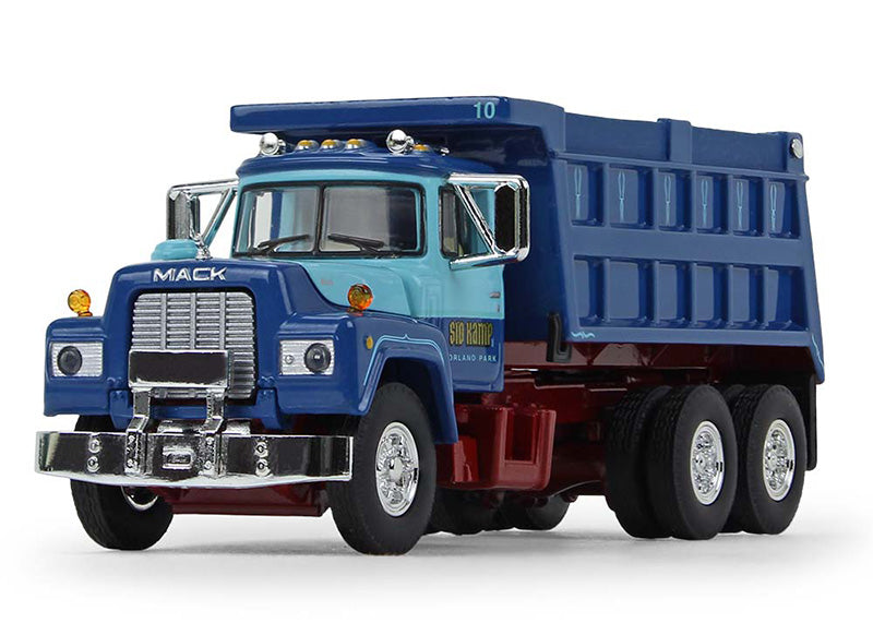 Sid Kamp - Mack R Dump Truck