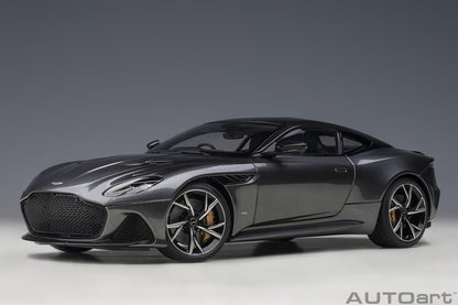 Aston Martin DBS Super Leggera
