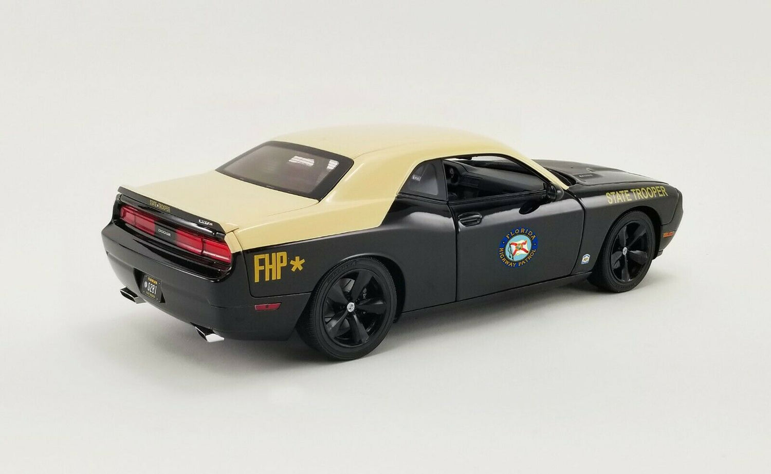 Dodge Challenger SRT8 2010 "Florida Highway Patrol"