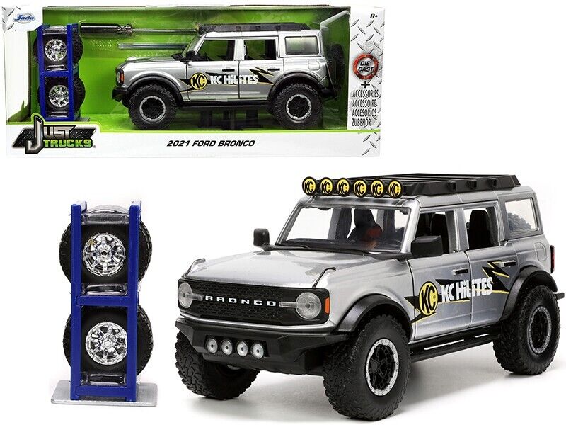 2021 Ford Bronco &amp; Extra Wheels "KC HiLiTES"