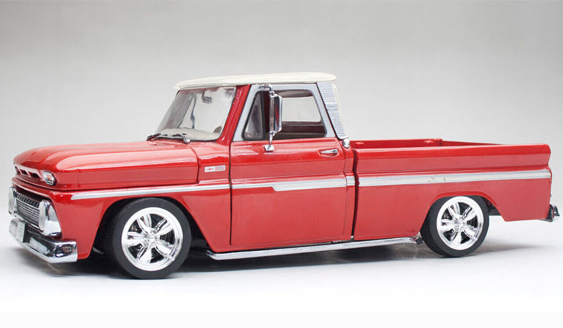 Chevrolet C-10 Pickup 1965 "Low Rider"