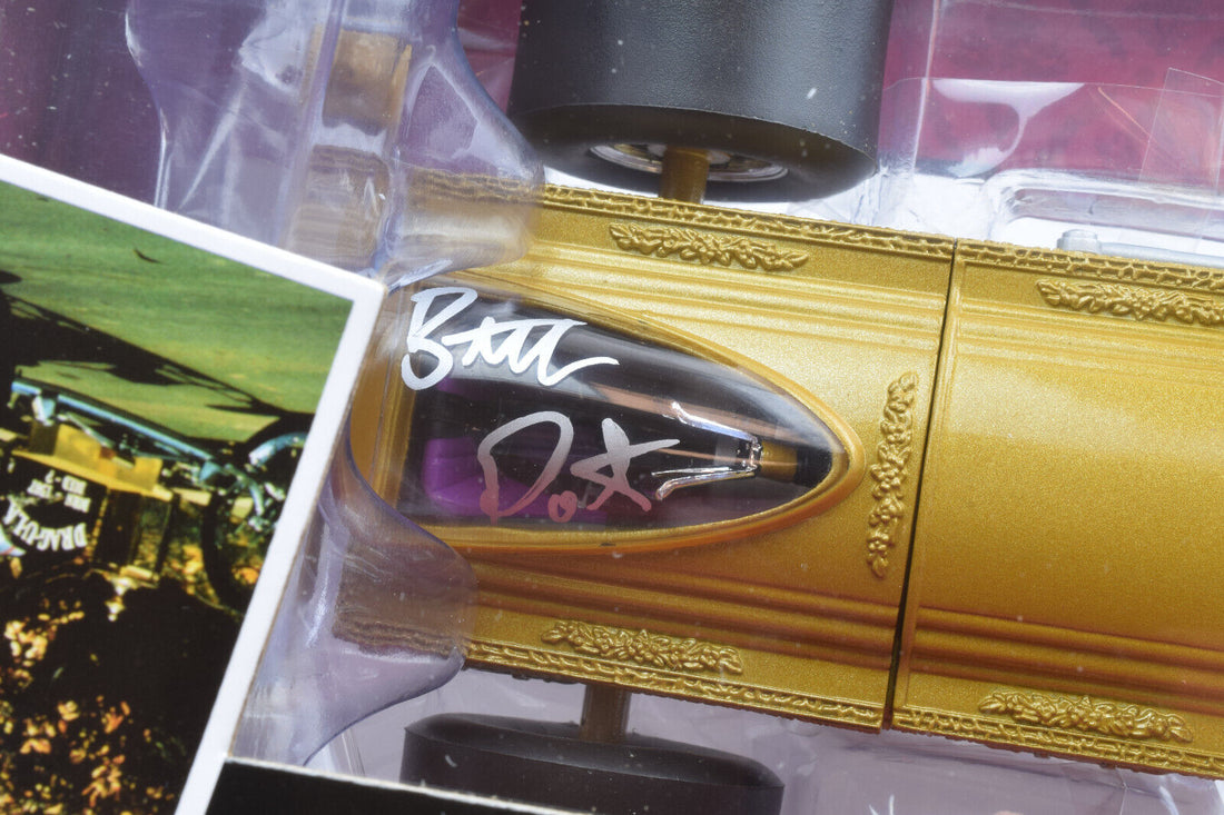 Barris The Munsters Drag-u-la Butch Patrick Signed