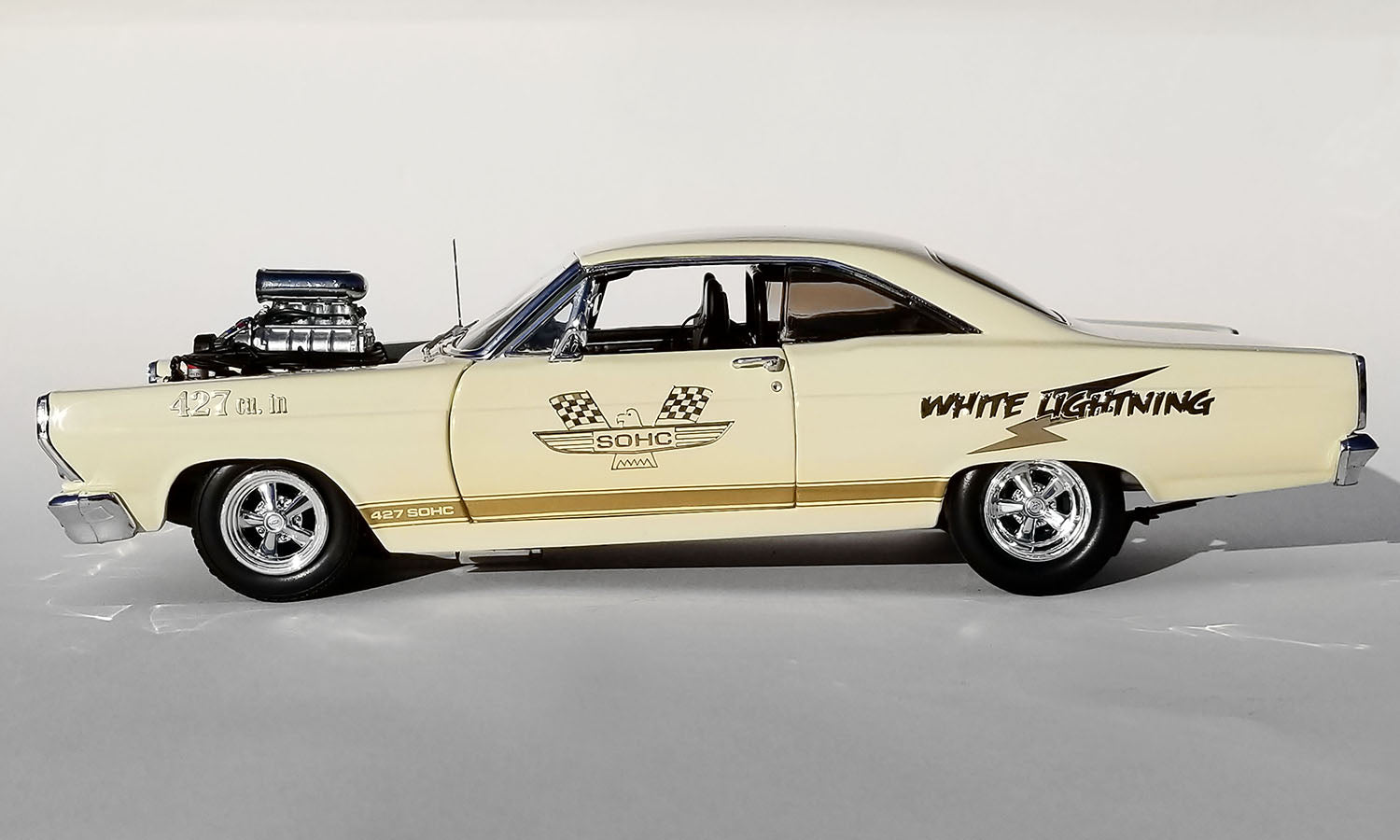 Ford Fairlane 427 SOHC 1967 &quot;White Lightning&quot; *VOIR NOE*