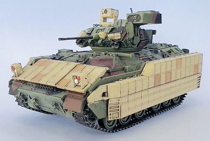 US M2A3 BRADLEY w/ERA (Camouflage)