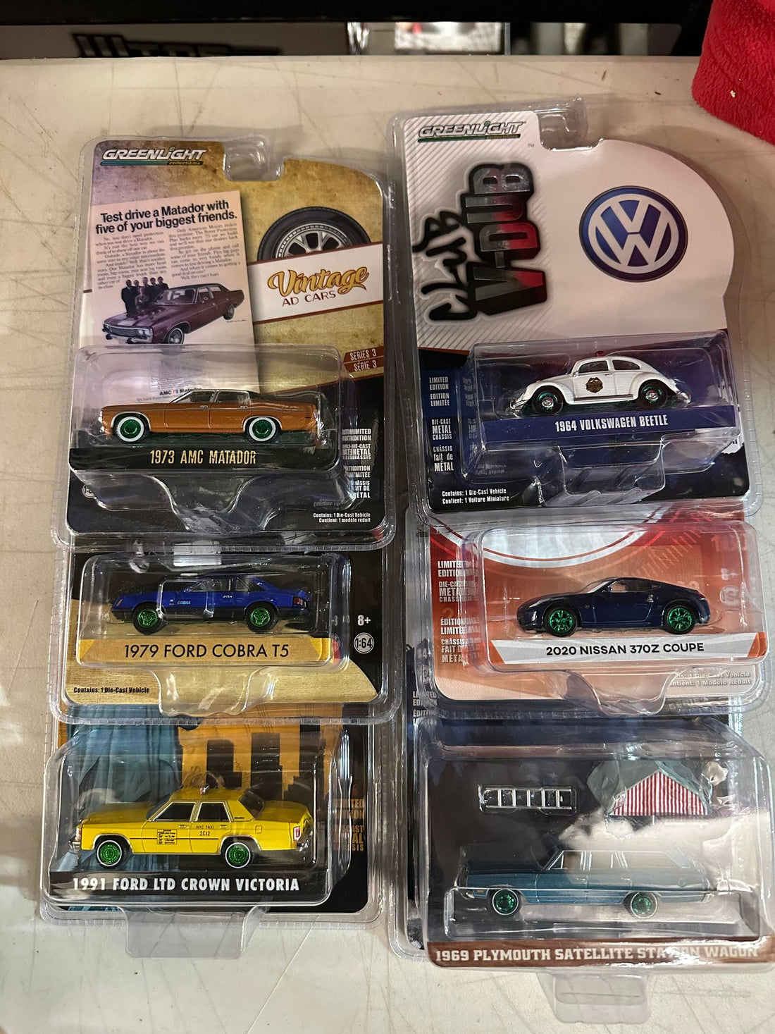 Lot (24) GREEN MACHINE 1/64 Chase car