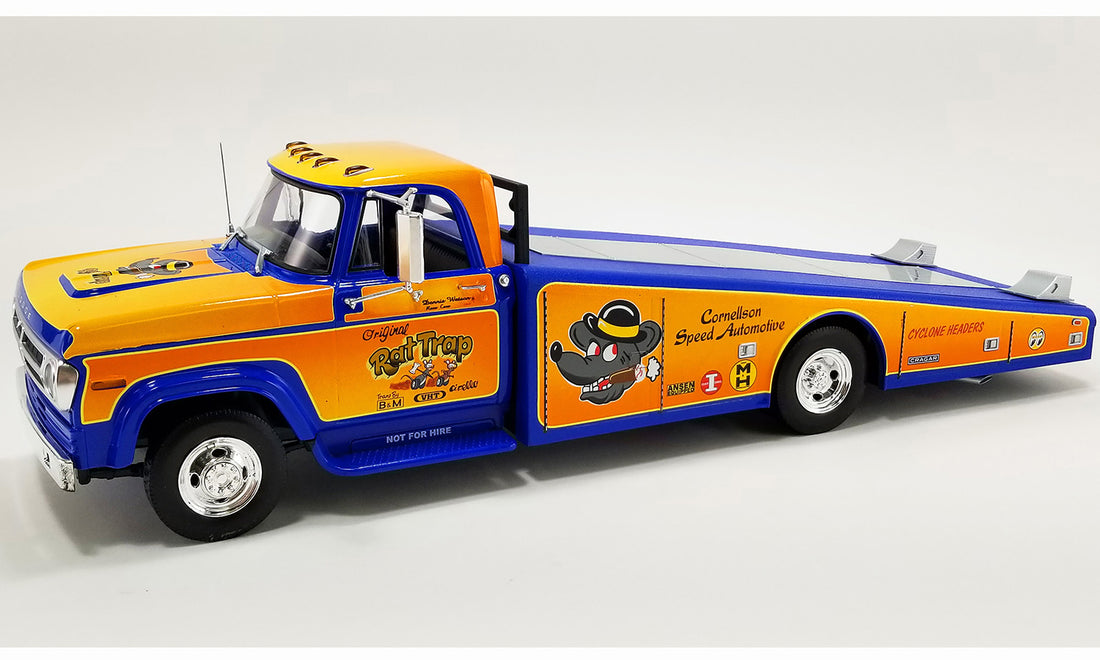 Dodge D-300 1970 Ramp Truck "Rat Trap" (Spring)