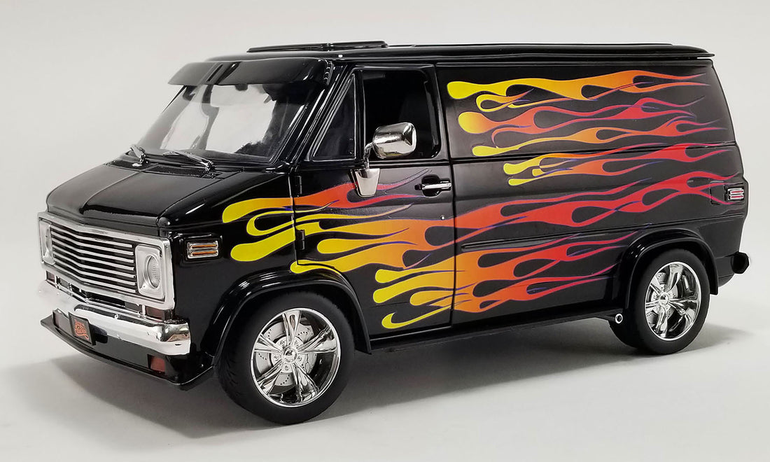 Chevrolet G-Series Van 1976 "The Hot Box" (Spring)