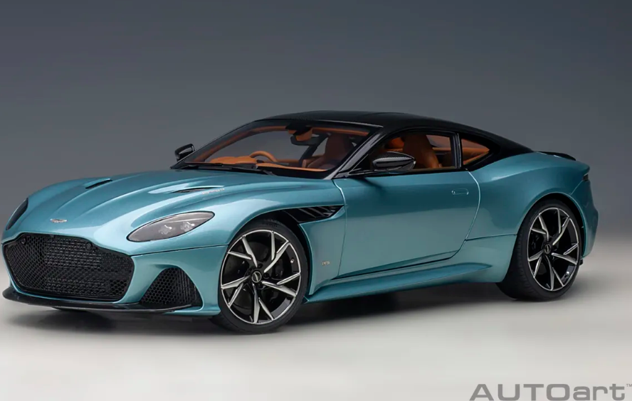 Aston Martin DBS Superleggera