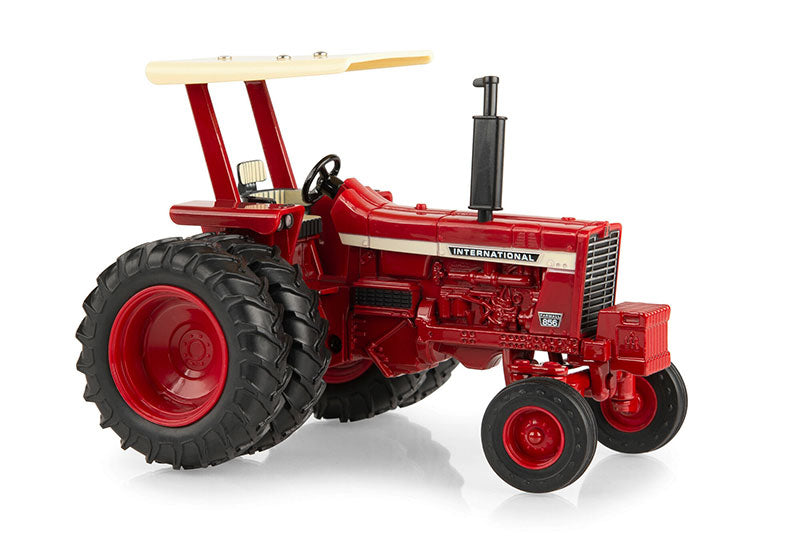 Farmall 856 Tractor with Duals &amp; ROPS
