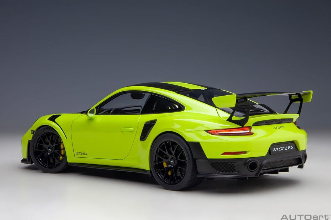 PORSCHE 911(991) GT2 RS Weissach Package
