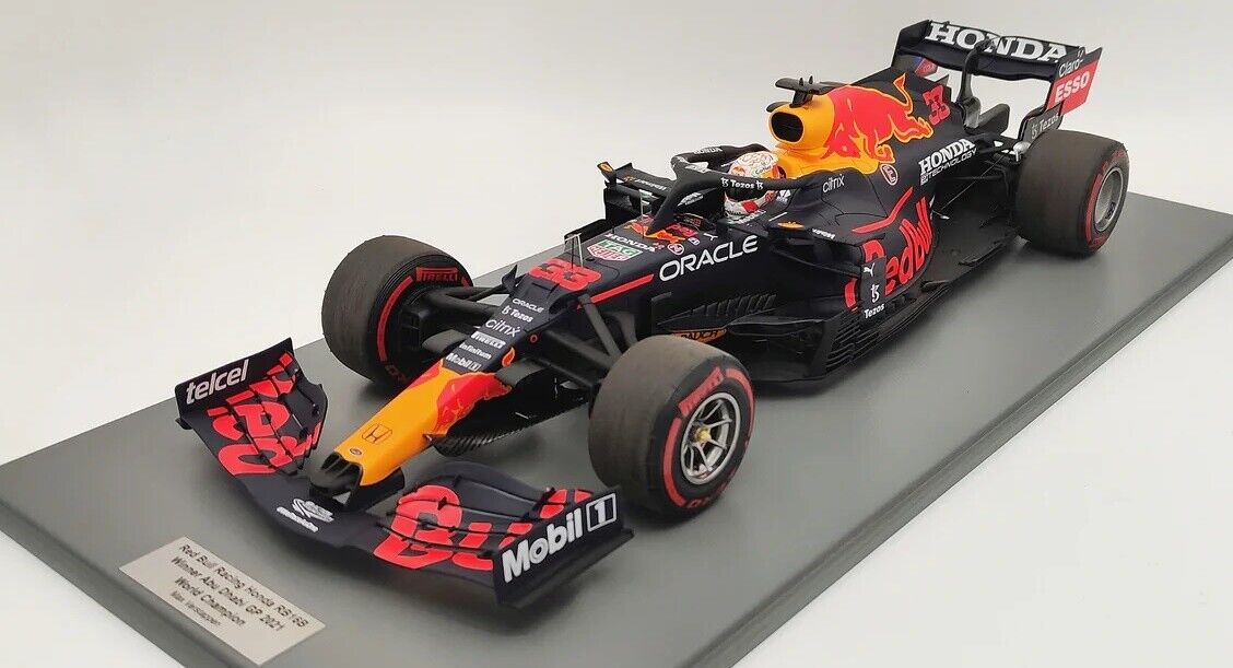 1/12 Red Bull Racing Honda RB16B No.33 Winner Abu Dhabi GP World Champion Verstappen