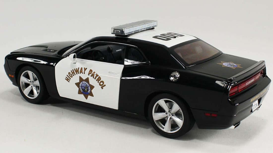 Dodge Challenger SRT8 2009 Police &quot;CHIPS&quot; (Automne)