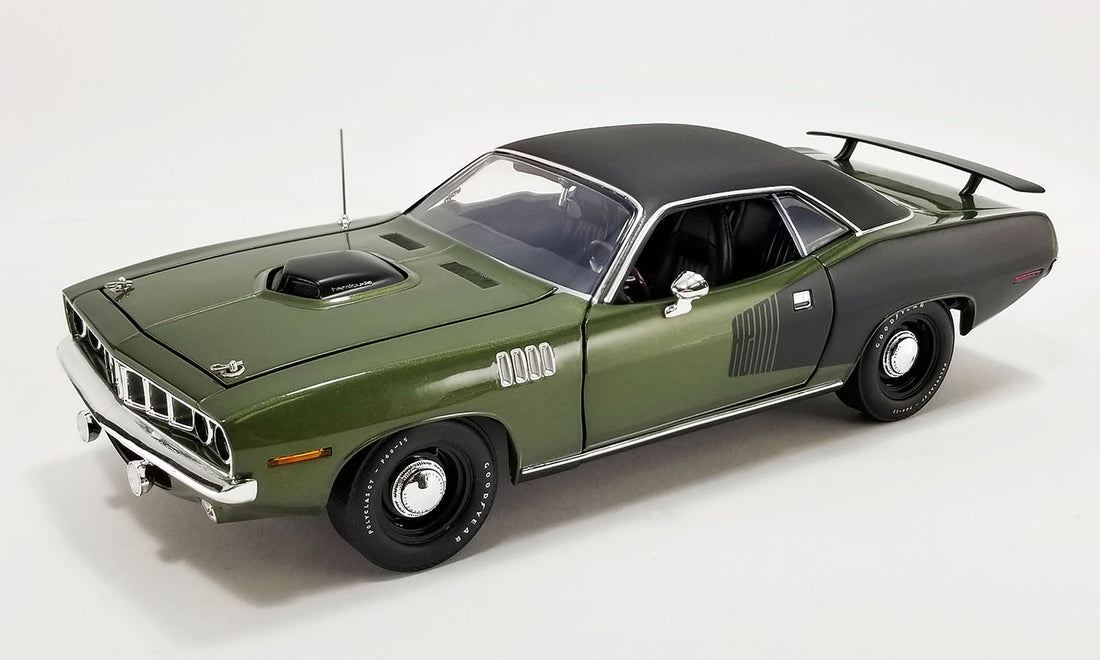 PLYMOUTH HEMI CUDA 1971