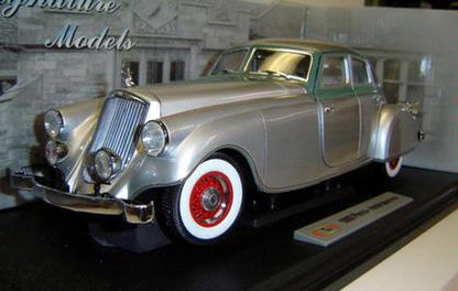Pierce- Arrow 1933 Siver Arrow