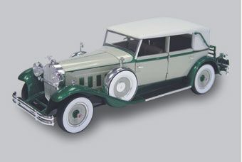1930 Packard Brewster
