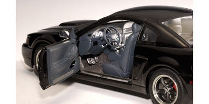 Ford Mustang GT 2004