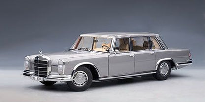 Mercedes-Benz 600 SWB